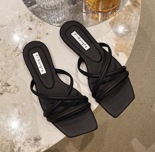 Damen modische Riemchensandalen mit elegantem Samtfinish EB