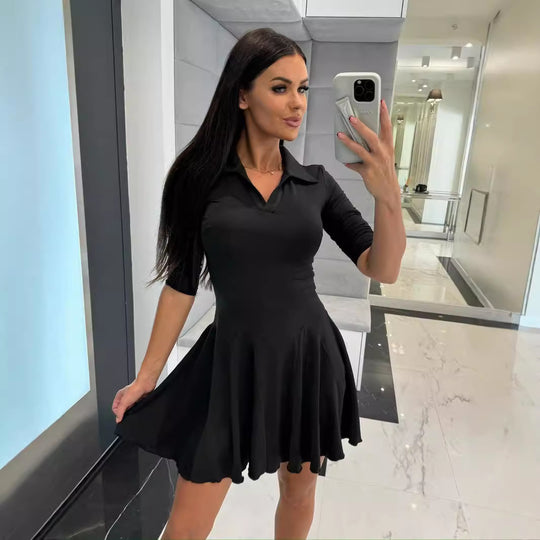 Damen sportliches Polo Kleid mit elegantem Schwung EB