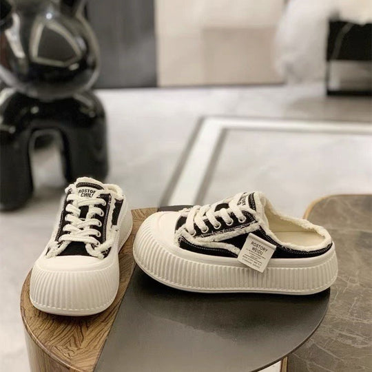 Damen Komfortable Slip-On Sneaker mit modischem Design und stabiler Sohle EB
