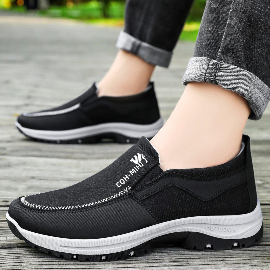 Damen Bequeme Slip-On Freizeitschuhe mit rutschfester Sohle und atmungsaktivem Obermaterial EB