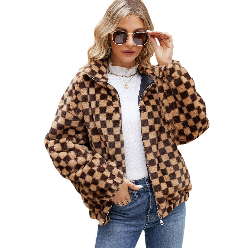 Damen Plüschjacke mit Karomuster und hohem Kragen EB