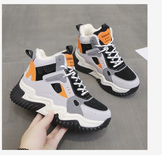 Damen Hohe Sneakers mit wärmendem Innenfutter und strukturiertem Design EB