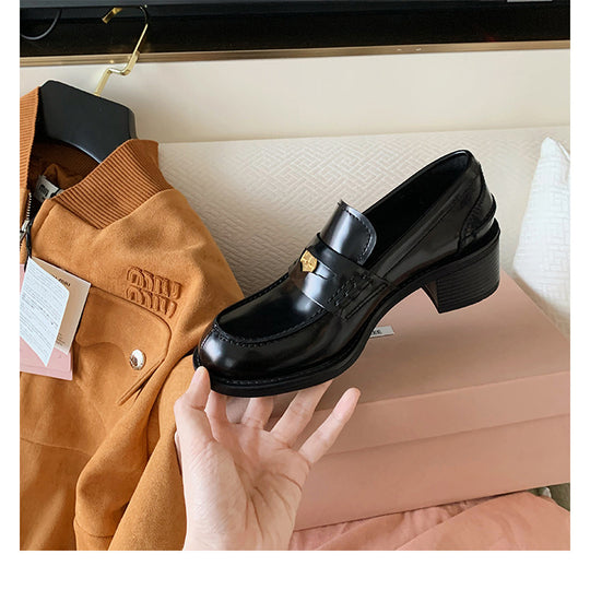 Damen elegante Loafer mit luxuriös verleimtem Leder und komfortablem Blockabsatz EB