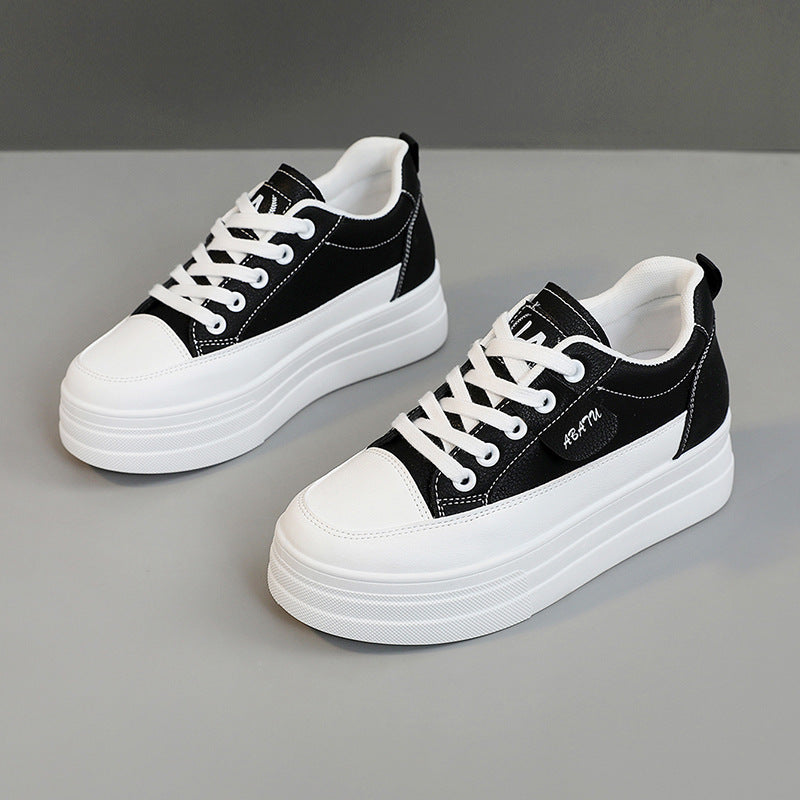 Damen Plateau-Sneaker mit atmungsaktiver Oberflächenstruktur und rutschfester Laufsohle EB