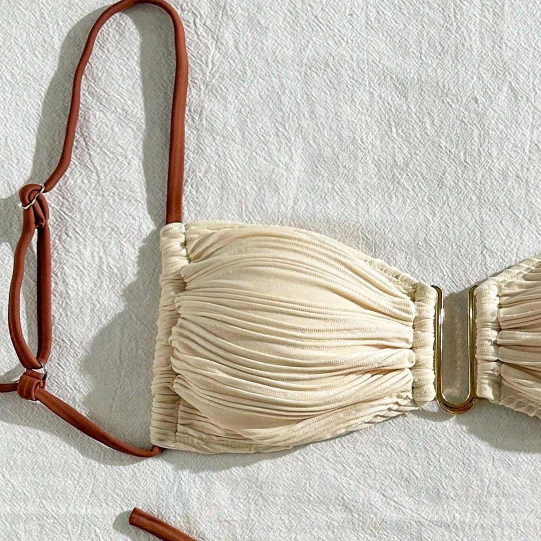 Damen Triangel-Bikini mit elegantem Raffungsdesign und modischen Trägerdetails EB