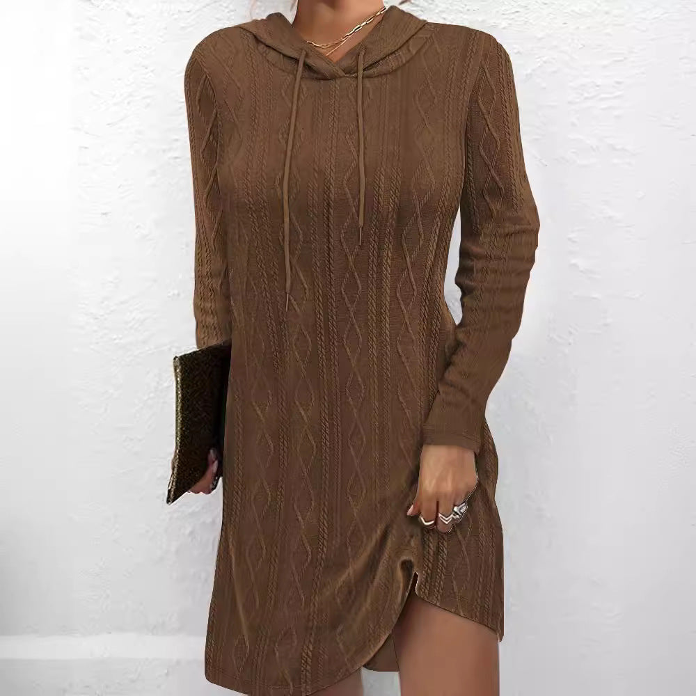 Damen Strickkleid mit Kapuze und seitlichen Schlitzen EB