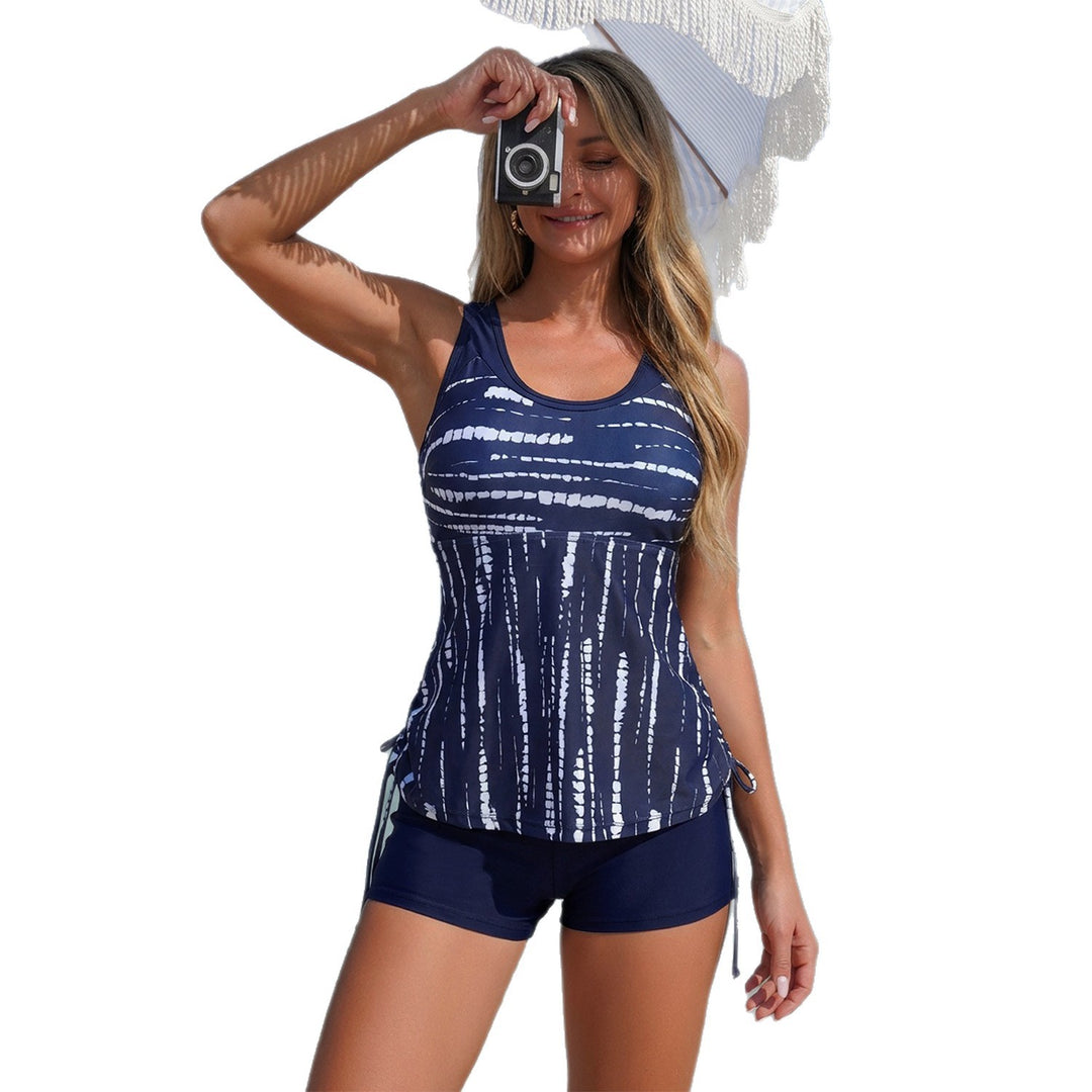 Damen Sportliche Badeoberteil mit integriertem Shorts EB