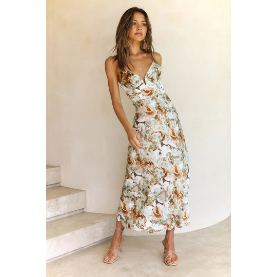 Damen Maxikleid mit elegantem floralem Design EB