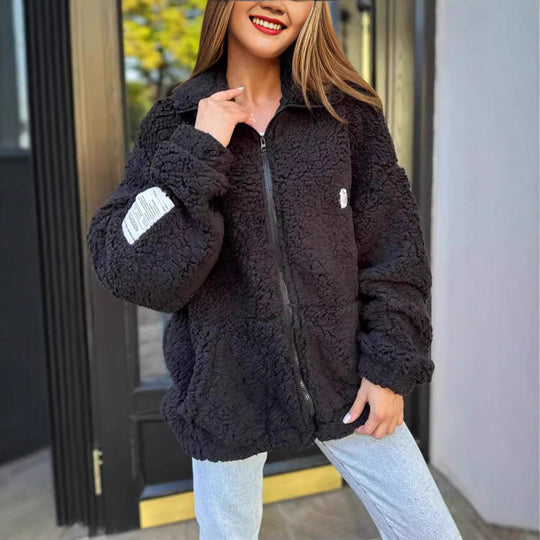 Damen Kuschelige Fleecejacke mit hohem Kragen und praktischen Taschen EB