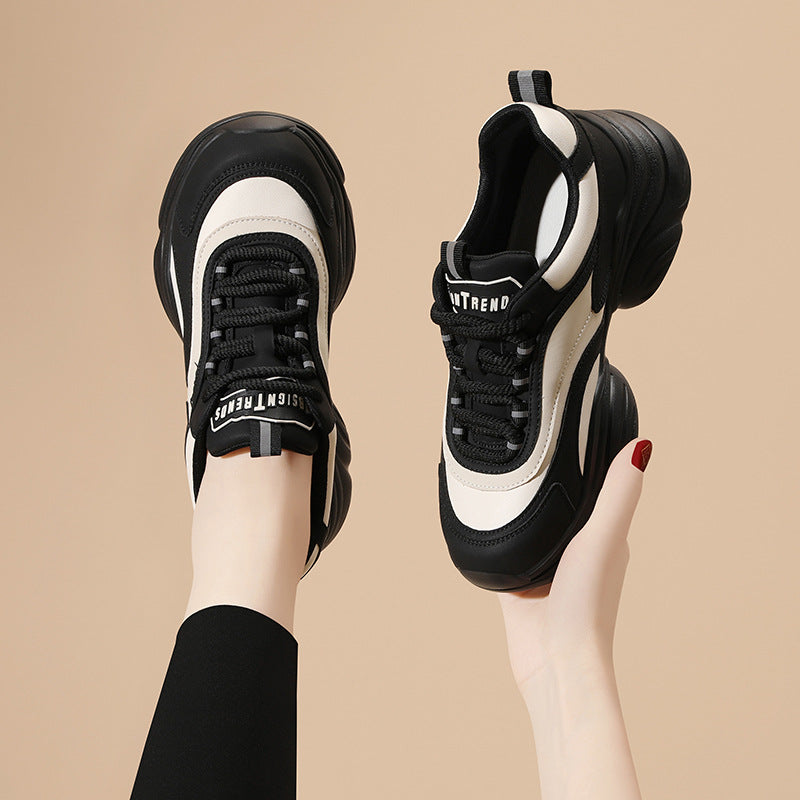 Damen Sportliche Chunky Sneakers mit rutschfester Sohle und dämpfendem Fußbett EB