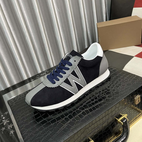 Damen Sportliche Sneaker mit komfortablem Fußbett und rutschfester Sohle EB