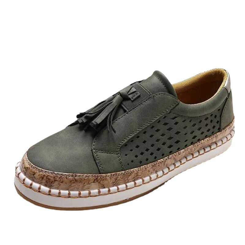 Damen lässige Slip-On Loafer mit Quaste perforiertem Obermaterial und Korkdetails EB