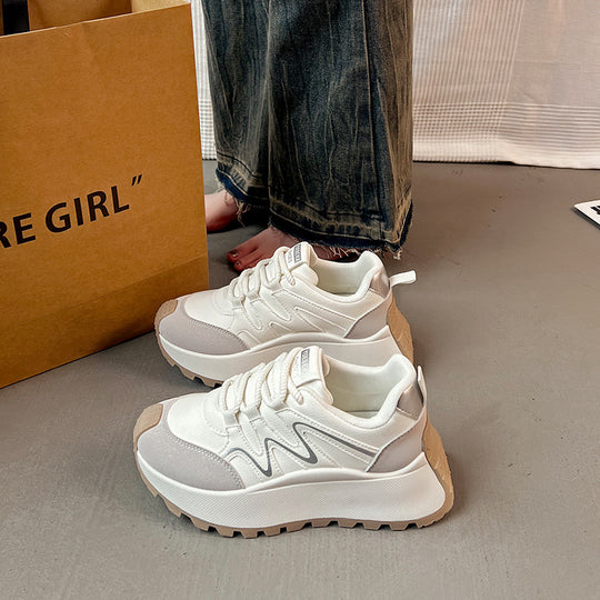 Damen Bequeme Sneakers mit modischer Plateau-Sohle EB