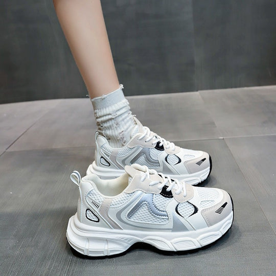 Damen Sportliche Sneaker mit atmungsaktiver Mesh-Oberfläche und dämpfender Laufsohle EB