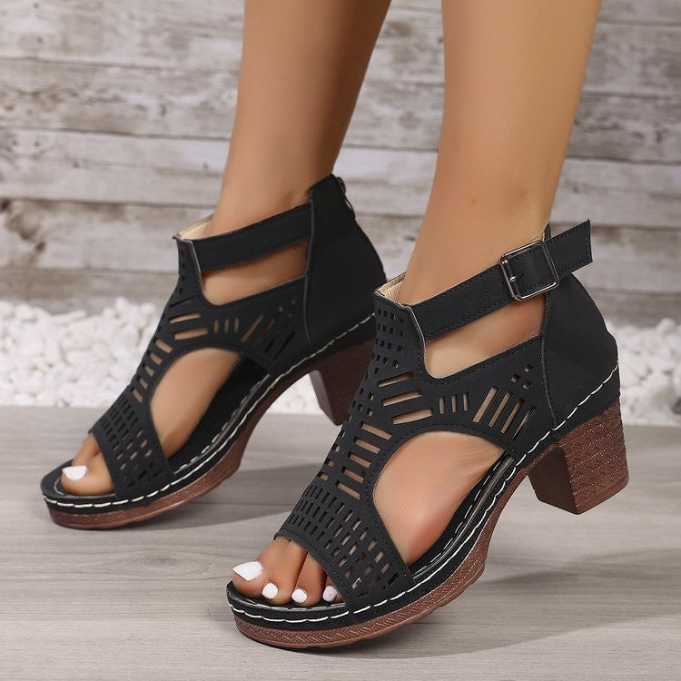 Damen Offene Sandaletten mit modischem Cut-Out Design und komfortablem Blockabsatz EB