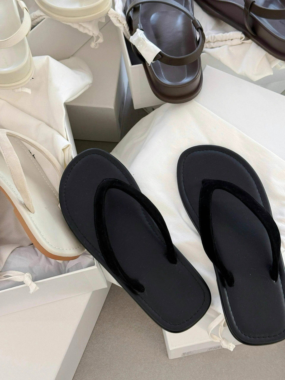 Damen Fußbett Flip-Flops mit rutschfester Sohle und anatomischer Passform EB