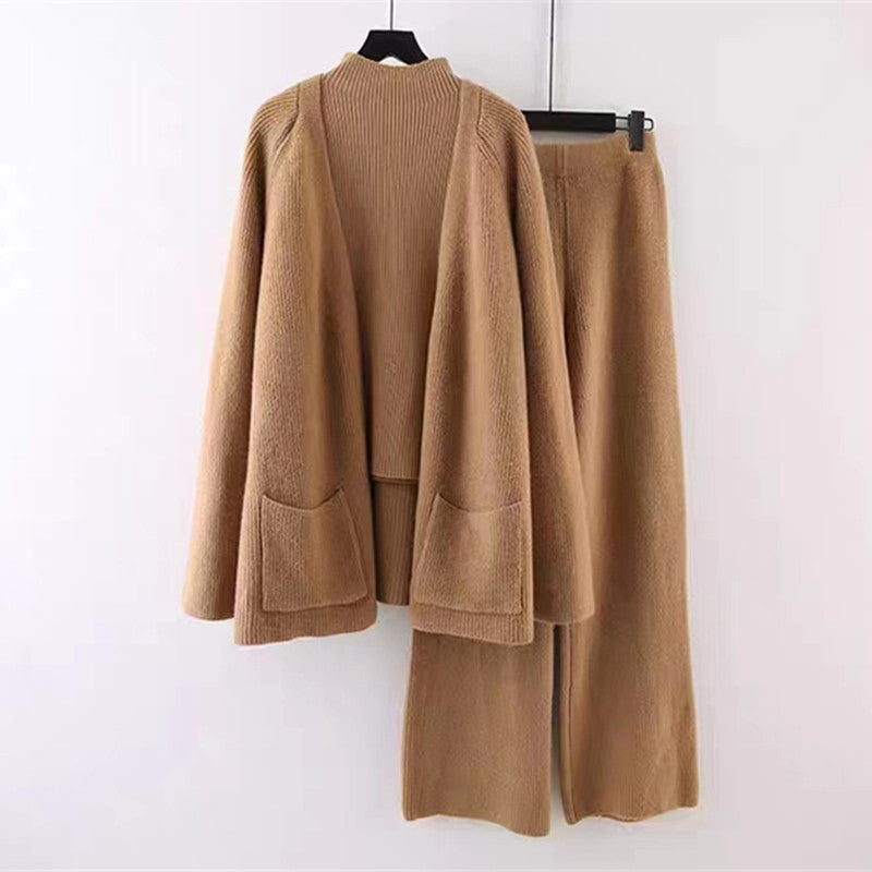 Damen kuscheliges Strickensemble mit weitem Cardigan und bequemen Hosen EB