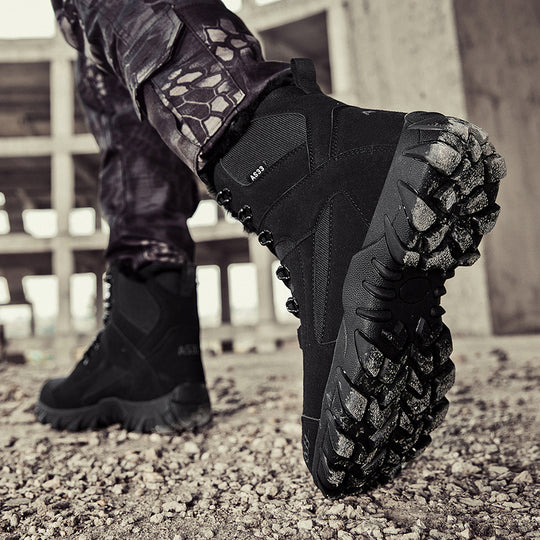Herren Isolierte Winterstiefel mit rutschfester Sohle und warmem Innenfutter EB