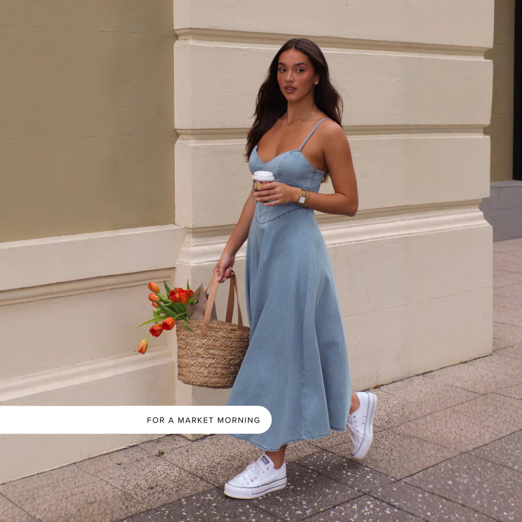 Damen Midi-Kleid mit trägerlosem Design und fließendem Schnitt EB