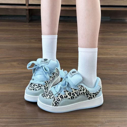 Damen Sportliche Sneakers mit modischem Leo-Muster und bequemer Dämpfung EB