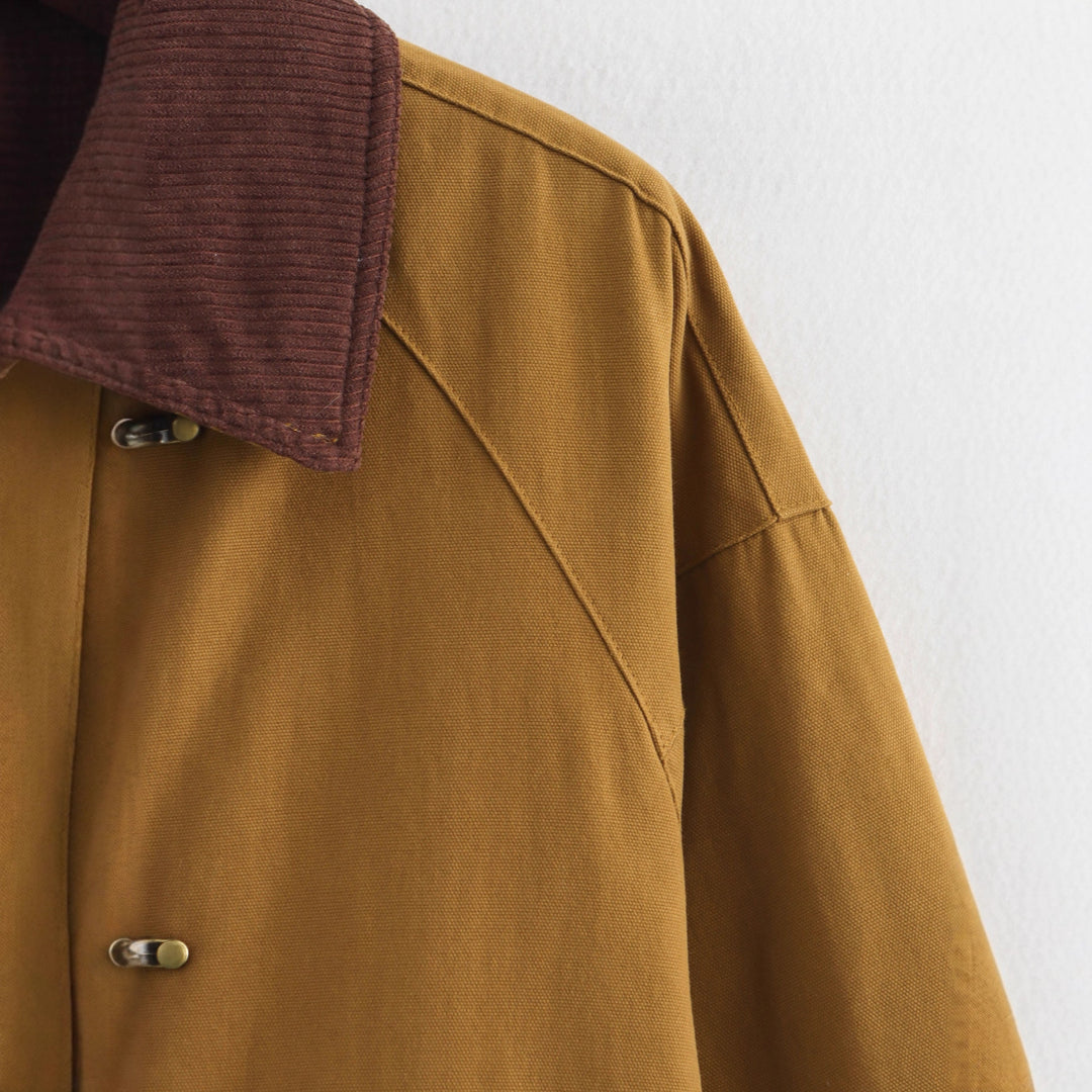Damen utility Jacke mit dekorativen Knopfdetails EB