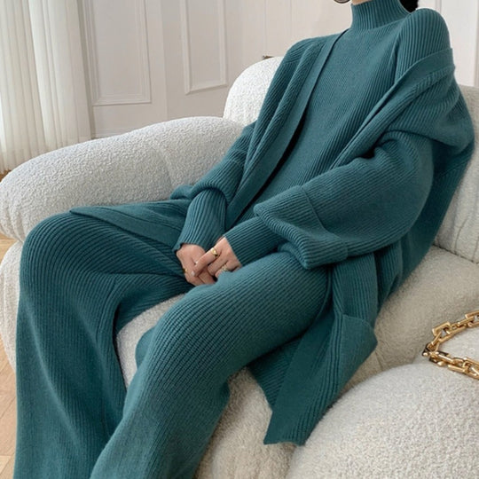 Damen Strickmantel mit Gürtel und praktischen Taschen EB