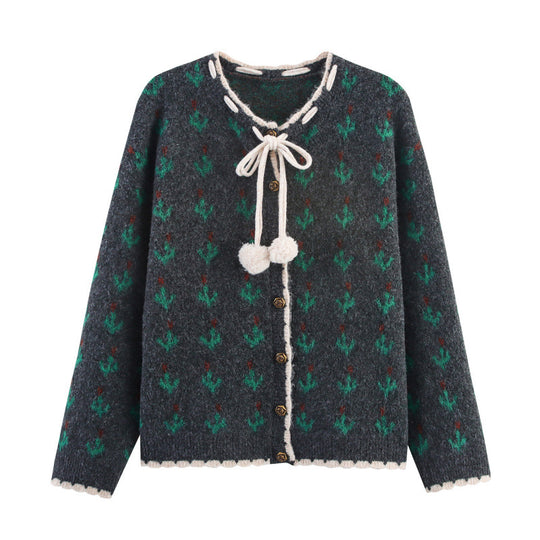 Damen elegantes Strick-Set mit floralem Muster und dekorativen Borten EB