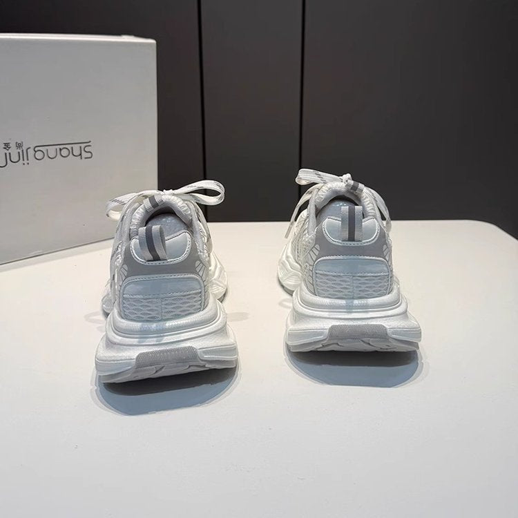 Damen Sportliche Performance-Sneaker mit atmungsaktiver Mesh-Oberfläche und dämpfender Sohle EB