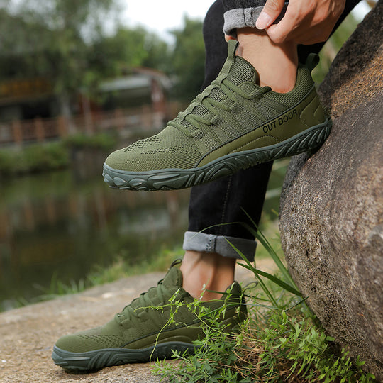 Herren leichte Outdoor-Trailrunning-Sneaker mit atmungsaktivem Strickoberteil, verstärkter Zehenkappe und griffiger Offroad-Laufsohle EB