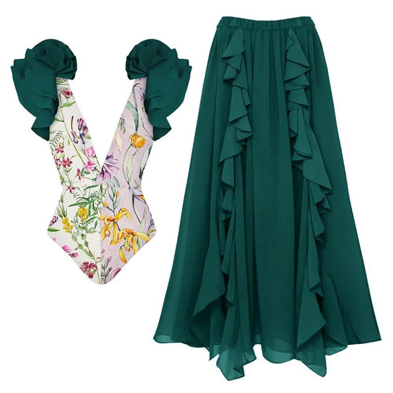 Damen Badeanzug-Set mit voluminösen Rüschendetails und elegantem Überrock EB