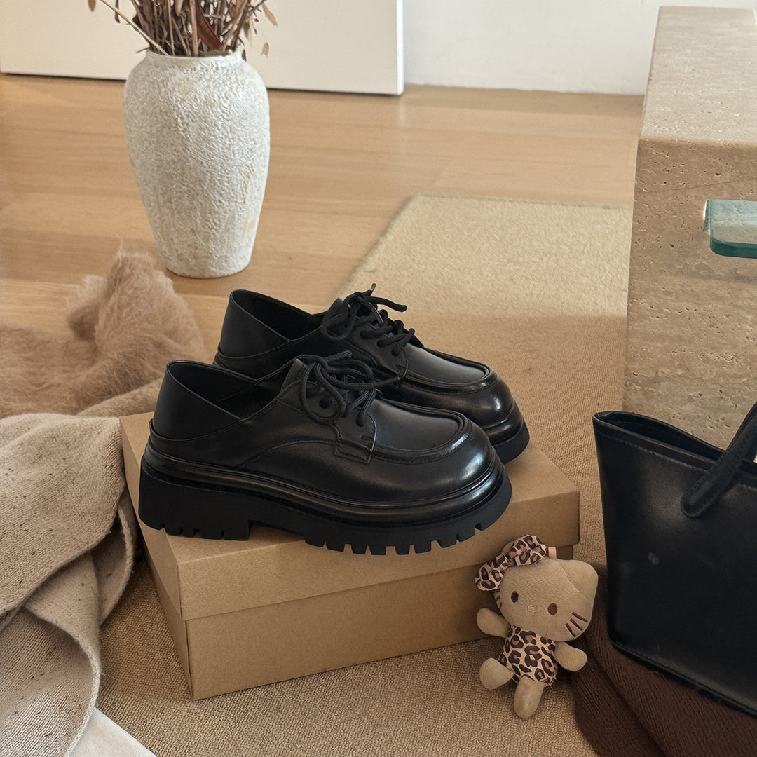 Damen Schnürschuhe im eleganten Design mit stabiler Plateau-Sohle EB