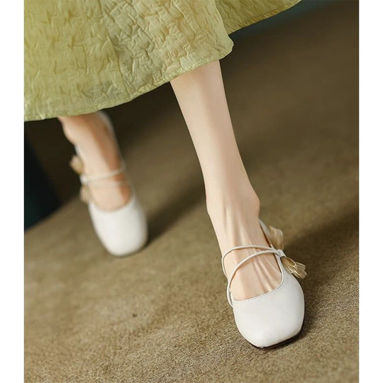 Damen Ballerina mit elegantem Schleifen-Detail und bequemem Blockabsatz EB