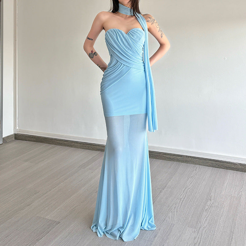 Damen Elegant geschnittenes Maxikleid mit asymmetrischem Ausschnitt und figurformendem Design EB