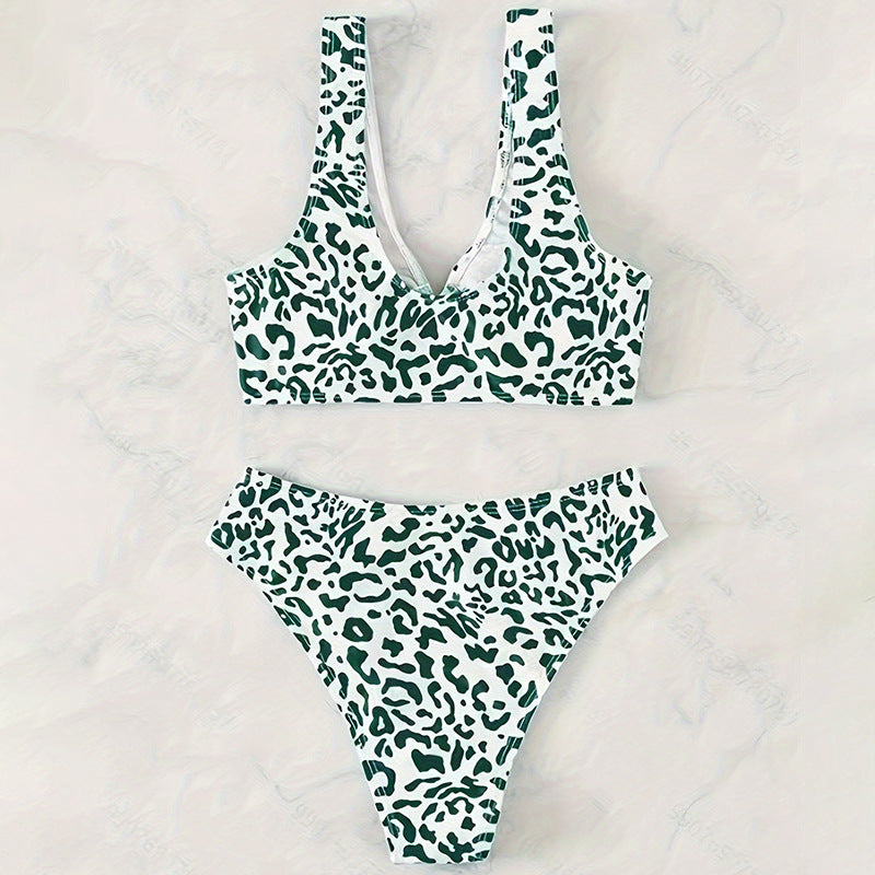 Damen Triangel-Bikini mit modischem Ringdetail und asymmetrischem Schnitt EB