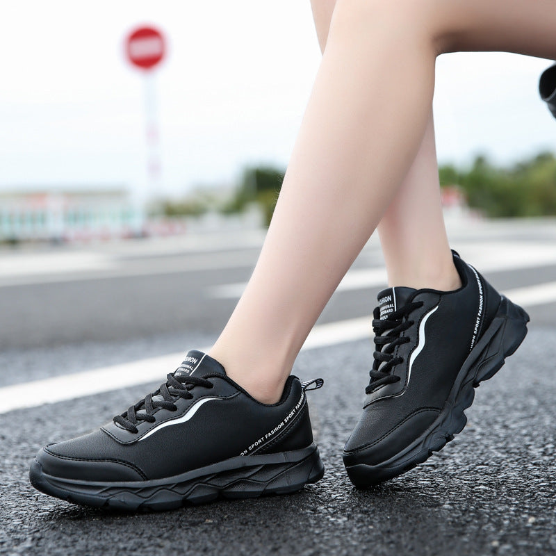 Damen Sneaker mit dämpfender Sohle und atmungsaktivem Obermaterial EB