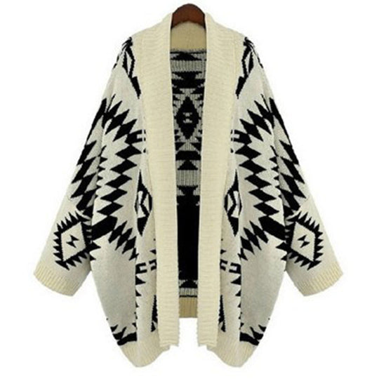 Damen Strickponcho mit auffälligem geometrischem Muster EB
