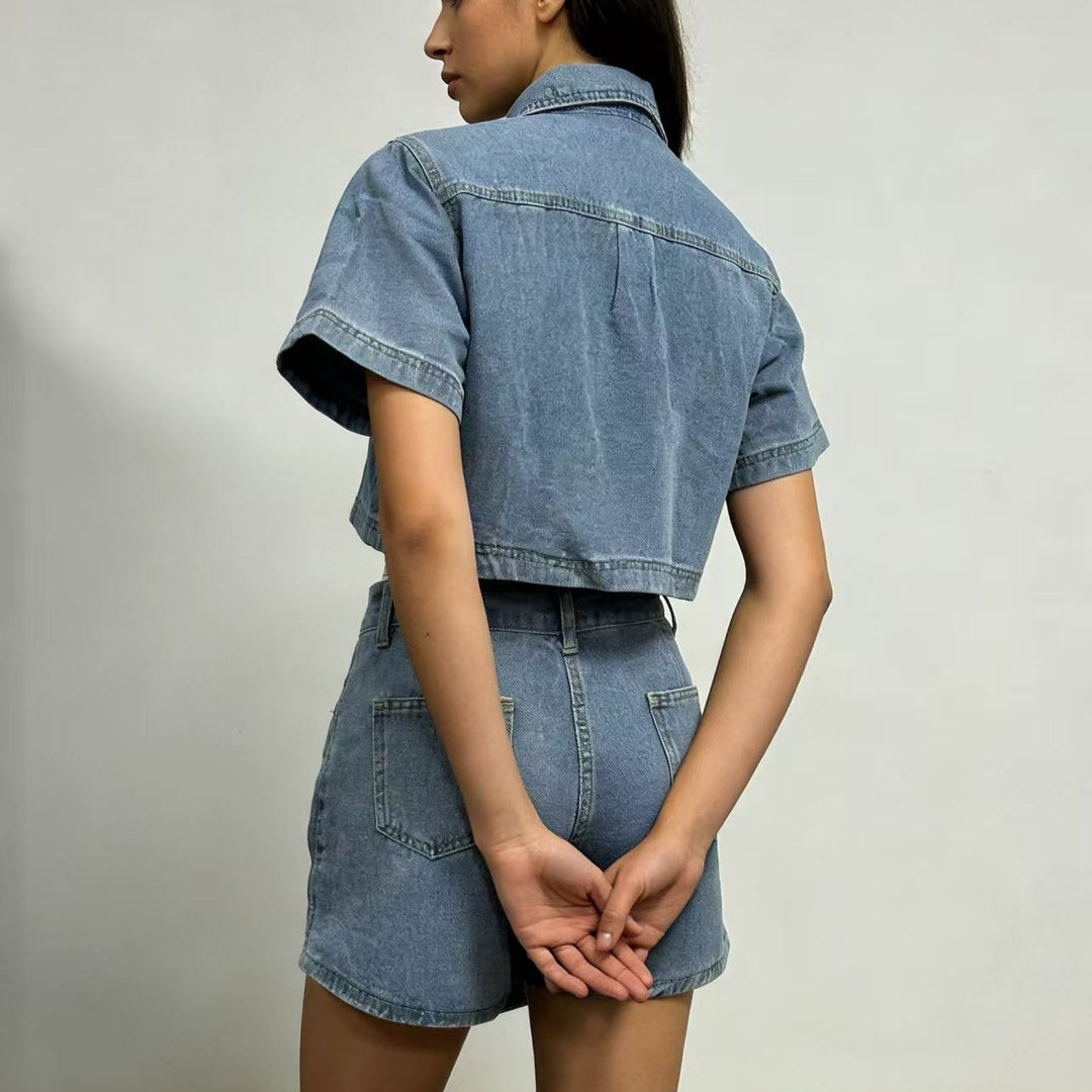 Damen modisches cropped Hemd mit aufgesetzten Taschen und lässigen Shorts EB