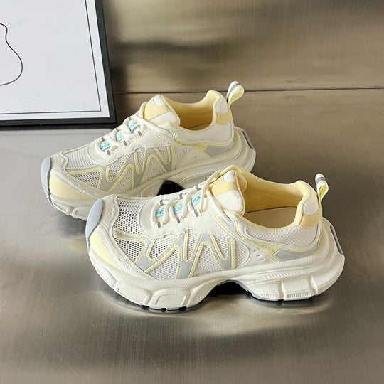 Damen Sportliche Sneakers mit atmungsaktivem Mesh und dämpfender Sohle EB