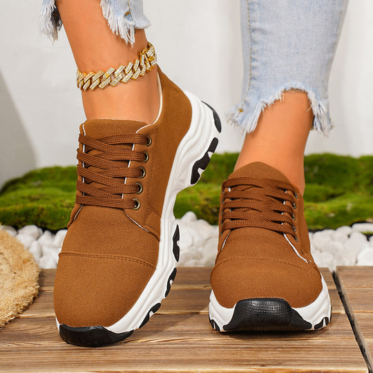 Damen sportliche Sneakers mit dynamischem Profil und atmungsaktivem Obermaterial EB