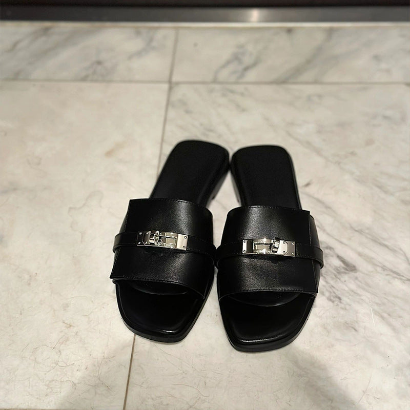 Damen Riemensandalen mit eleganter Schnallenverzierung und bequemer Fußbettgestaltung EB