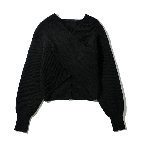 Damen Wickelpullover aus feinem Strickmaterial mit modernem Schnitt EB