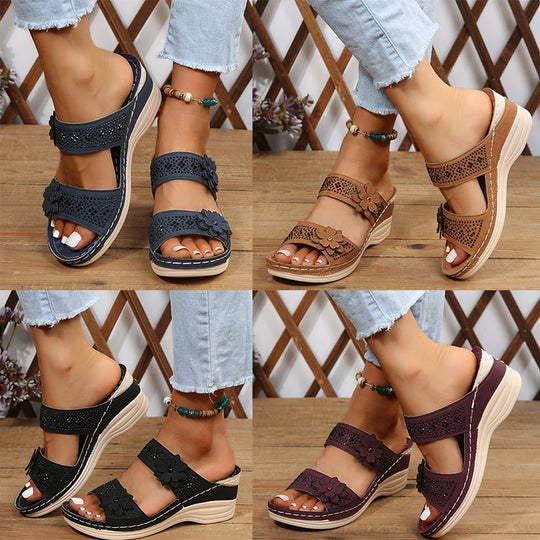 Damen stilvolle Wedge-Pantoletten mit floralen Akzenten EB