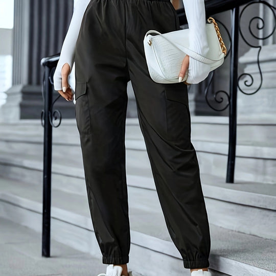 Damen Cargo-Hose im sportiven Design mit elastischem Bund und praktischen Taschen EB
