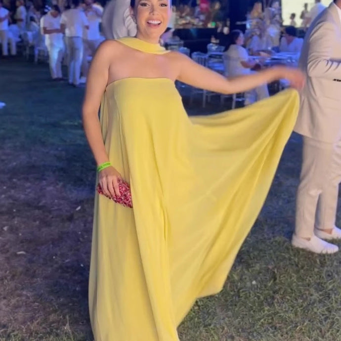 Damen Maxikleid mit innovativem Halterneck und fließendem Schnitt EB