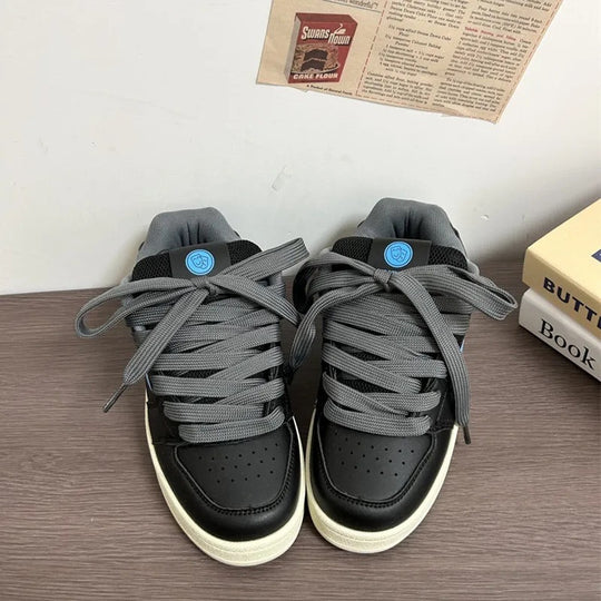 Damen Sneakers mit dämpfendem Komfort und sportlichem Design EB