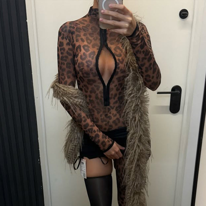 Damen Modischer Bodysuit mit tiefem V-Ausschnitt und Leopardenmuster EB