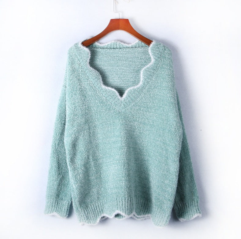 Damen kuscheliger Strickpullover mit tiefem V-Ausschnitt und gewellten Abschlüssen EB