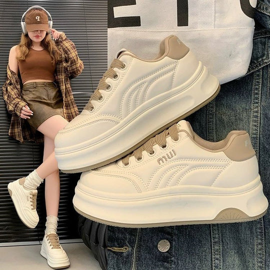 Damen Modische Plateau Sneakers mit komfortabler Dämpfung EB
