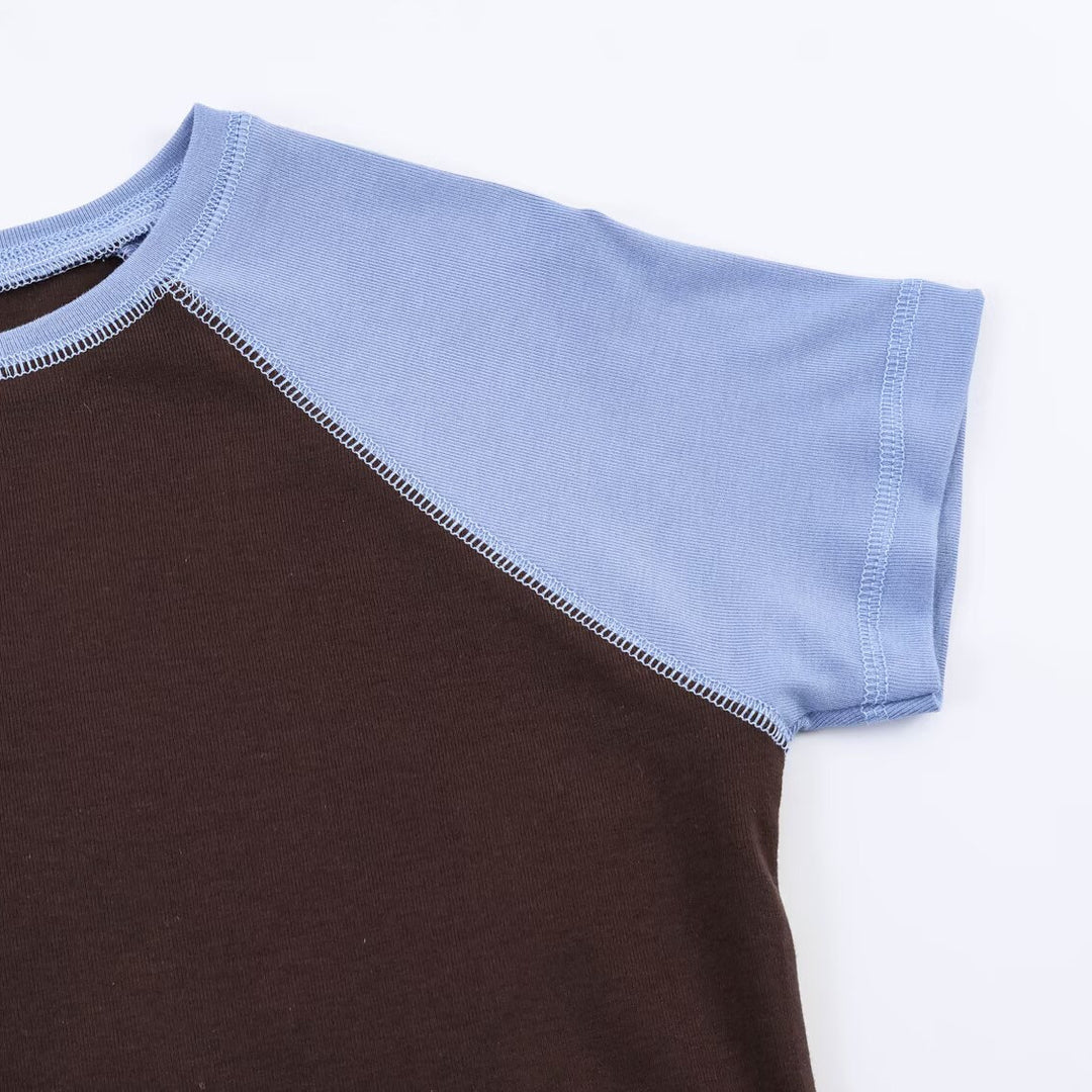 Damen Sportliches T-Shirt mit Kontrastärmeln und lässigem Schnitt EB