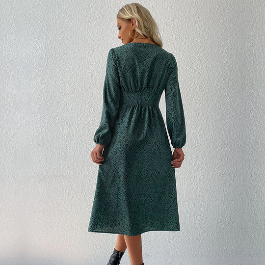 Damen Hemdkleid mit elegantem V-Ausschnitt und Knopfdetails EB